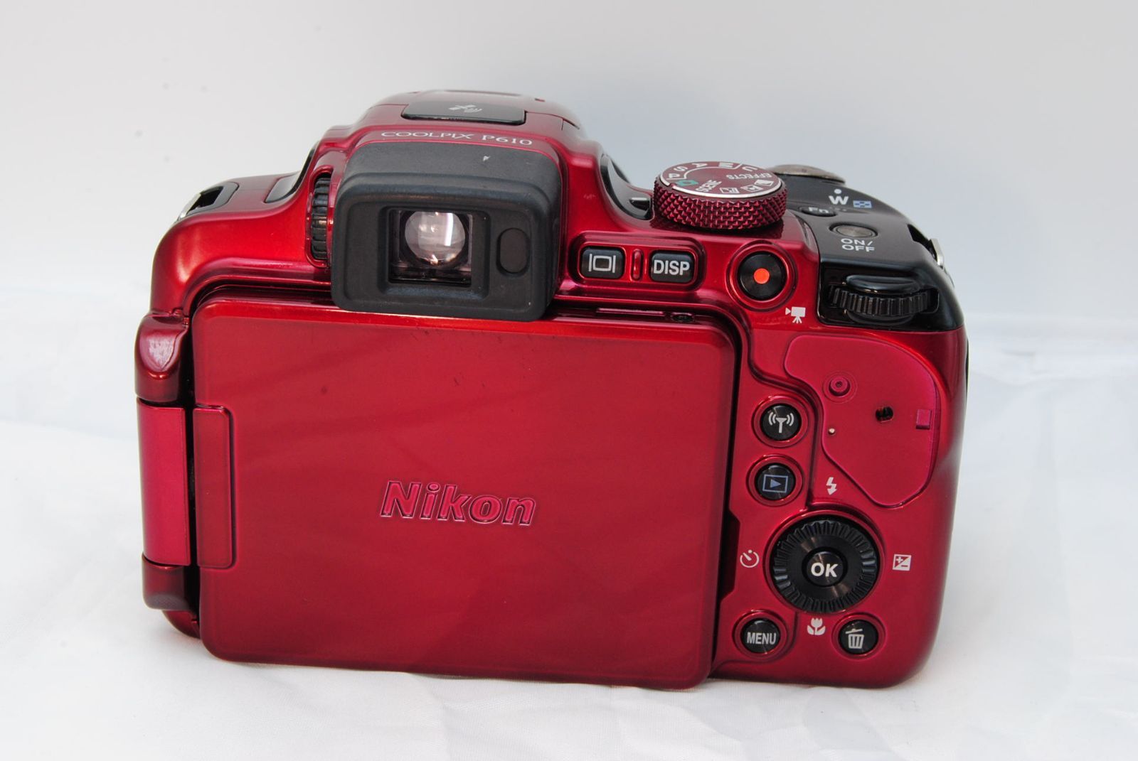 良品 ☆ Nikon COOLPIX P610 レッド デジタルカメラ 光学60倍 1600万 