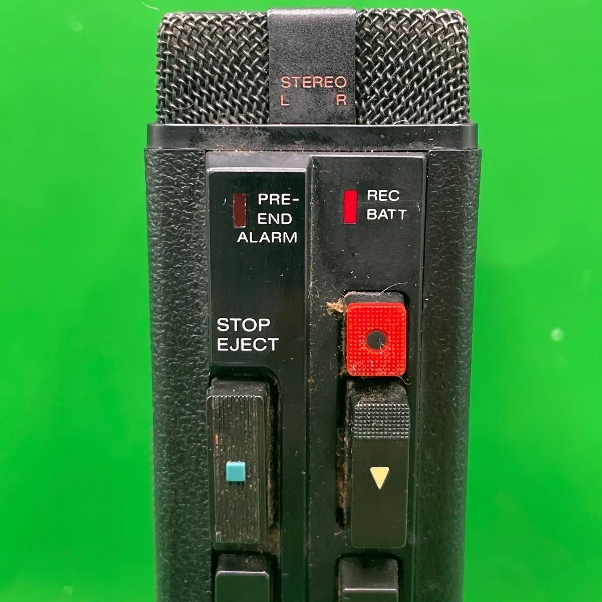 ジャンク品】SONY カセットレコーダー 『TCS-300』ケース付き