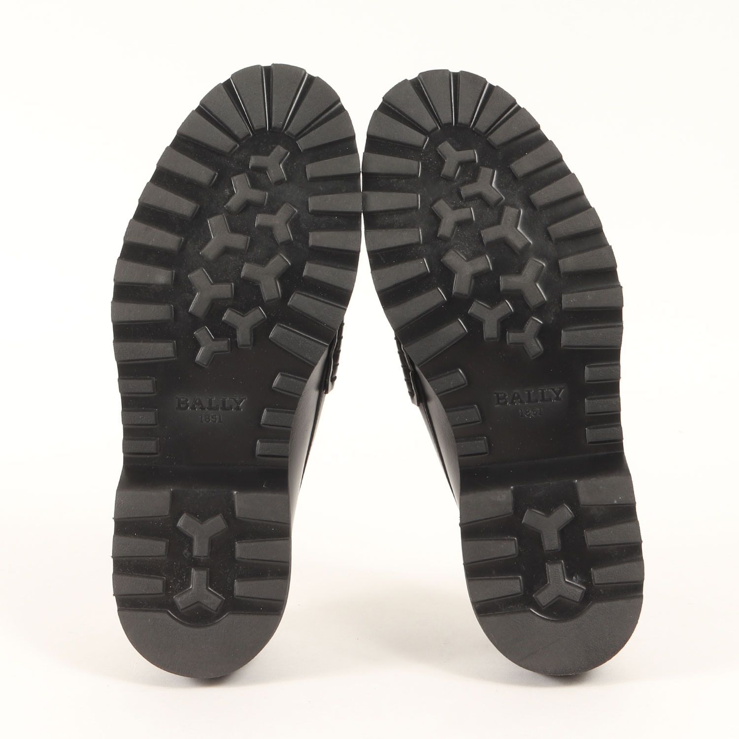 美品】BALLY バリー サイズ:US7EEE(25cm) / 23SS レザー コイン ローファー (NOAH) / ブラック 黒 / スイス製 /