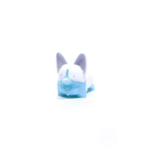 新品クロボカンkurobokan GwenTheCorgi glows in the darkBlue Glacier edition 未開封