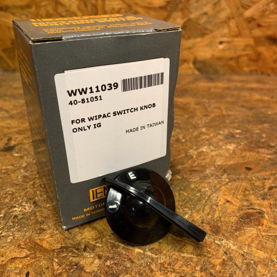 トライアンフ　スイッチ　ビンテージ　イグニッションスイッチ　ワイパック　レプリカ 　BSA　バンタム　 S0782 　EMGO　(WW11039)