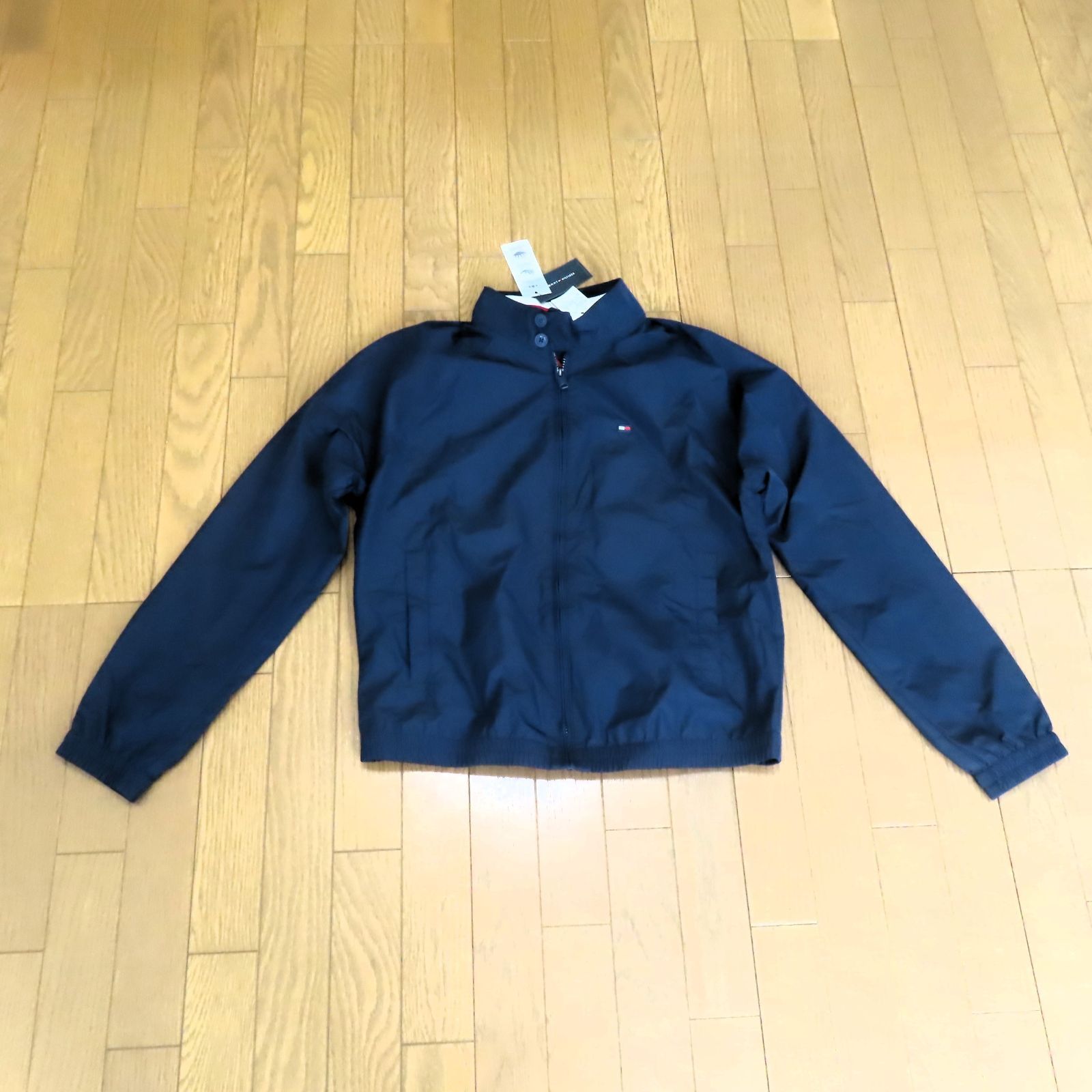 未使用 タグ付き 美品 Tommy hilfiger トミーヒルフィガー ナイロン 