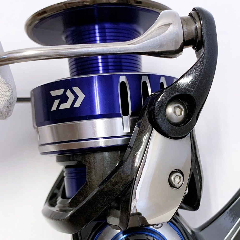 15ソルティガ 5000H ダイワ(DAIWA) 15ソルティガ 5000H ☆特別割引品(お取り寄せ商品
