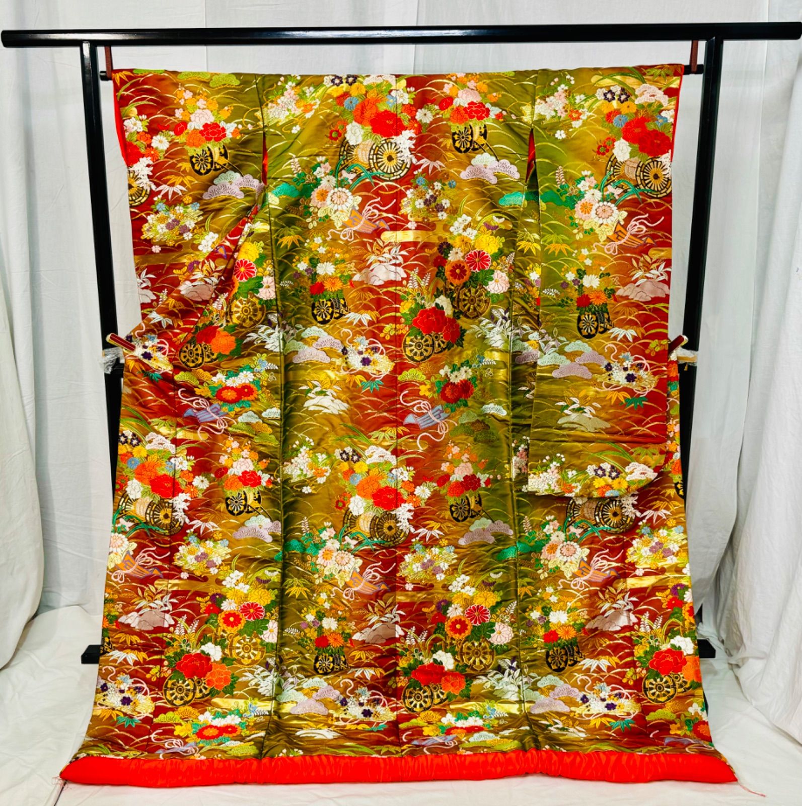 打掛 正絹 刺繍 花車 花嫁 和装 結婚式