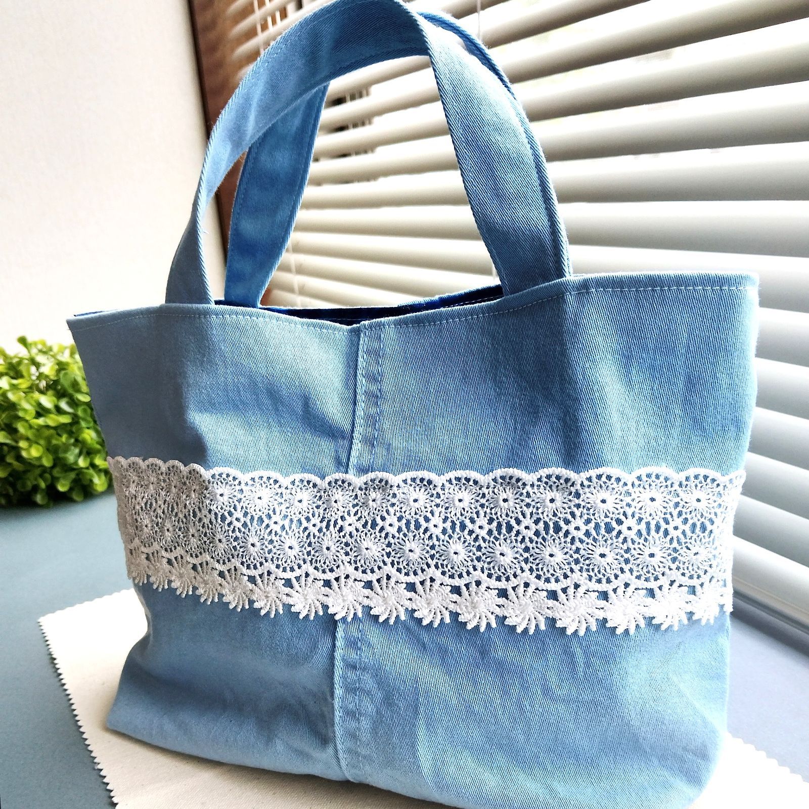デニムリメイク トートバッグ デニムバッグ お散歩バッグ ハンドメイドレトロ No.274【DENIM✖️SUMMER POP】デニムリメイクトートバッグ