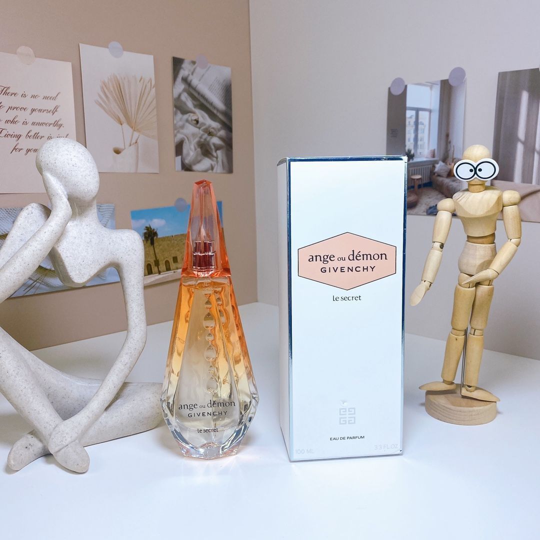 ジバンシー アンジュデモン オーデパルファム 50ml 新品未開封 Amazon | GIVENCHY(ジバンシイ) アンジュ デモン シークレット