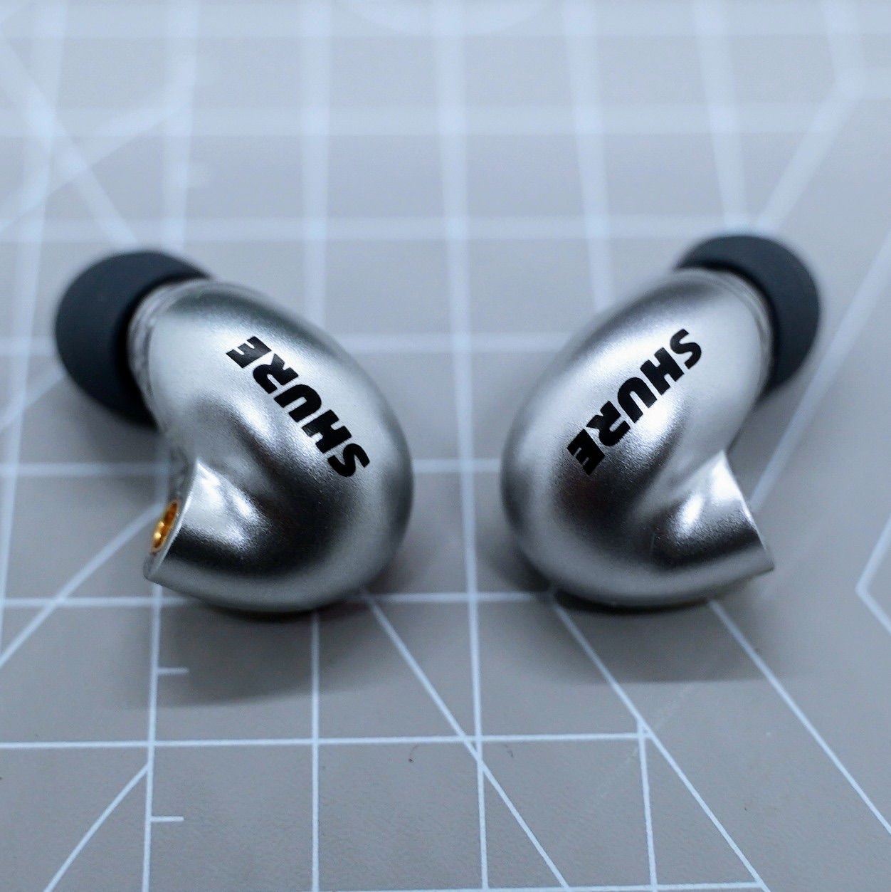 グラファイトシルバー DIY SE846(第2世代) 純正12BAユニット使用 グラファイトシルバー DIY SE846(第2世代) 純正12BAユニット使用