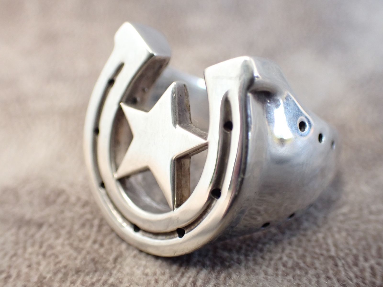 ミセス ネッククーラー Mrs. GREEN APPLE Atlantis ハンディファン