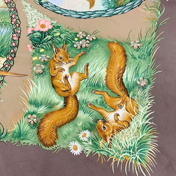 HERMES カレ 90 アニマル柄 動物 シルク スカーフ 大判 フランス