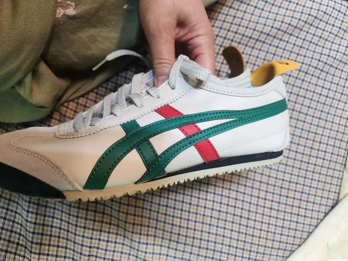 オニツカタイガー メキシコ 66 白 緑 赤 スニーカー