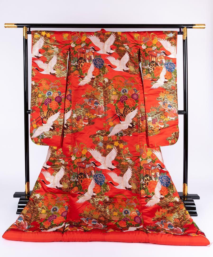 50%OFF! 125,000円→62,500円】花嫁色打掛け 朱色/金印 鶴/牡丹 