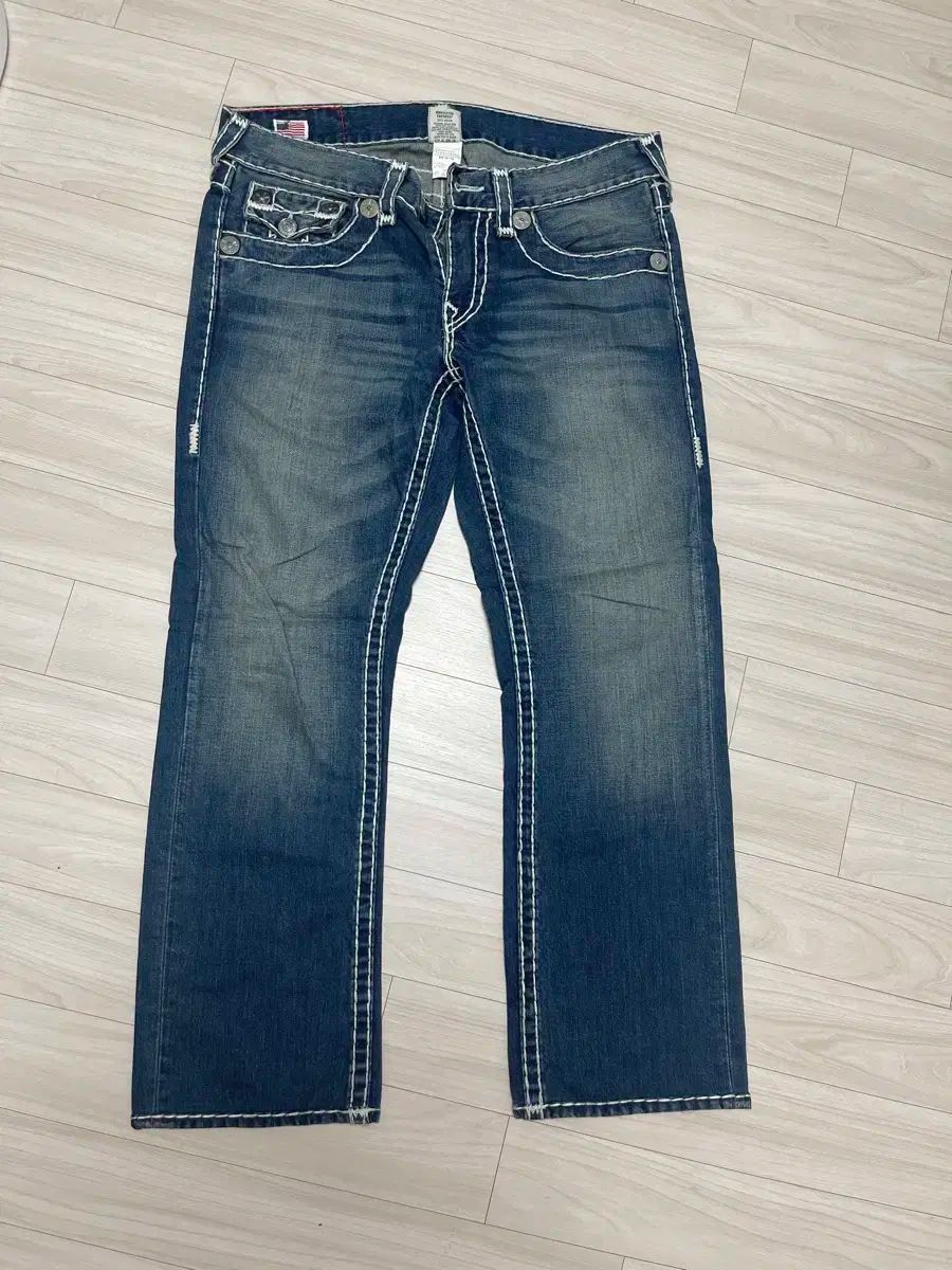 TRUE RELIGION トゥルーレリジョン リッキー スーパーティ 34