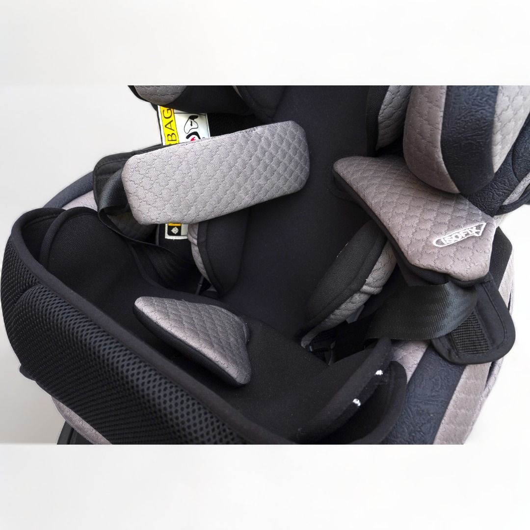 極上美品】 アップリカ チャイルドシート フラディア グロウ ISOFIX