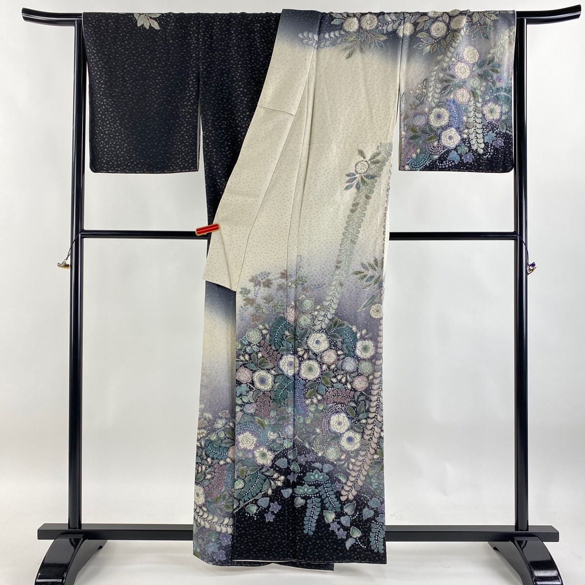 ◆K1170◆美品　正絹縮緬　訪問着　刺繍　辻が花　銀鼠色　袷　丈160cm ◇K1170◇美品 正絹縮緬 訪問着 刺繍 辻が花 銀鼠色 袷 丈160cm