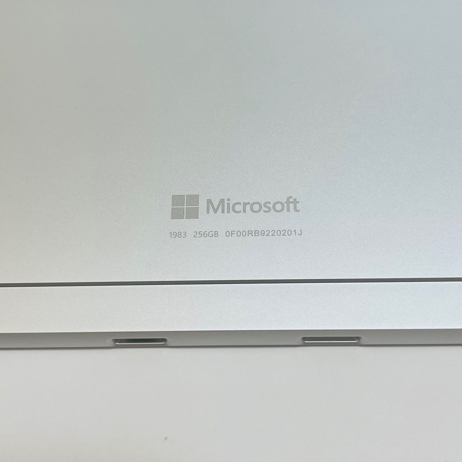 2in1ノートパソコン】タッチパネル／i5第8世代／Windows11／カメラ