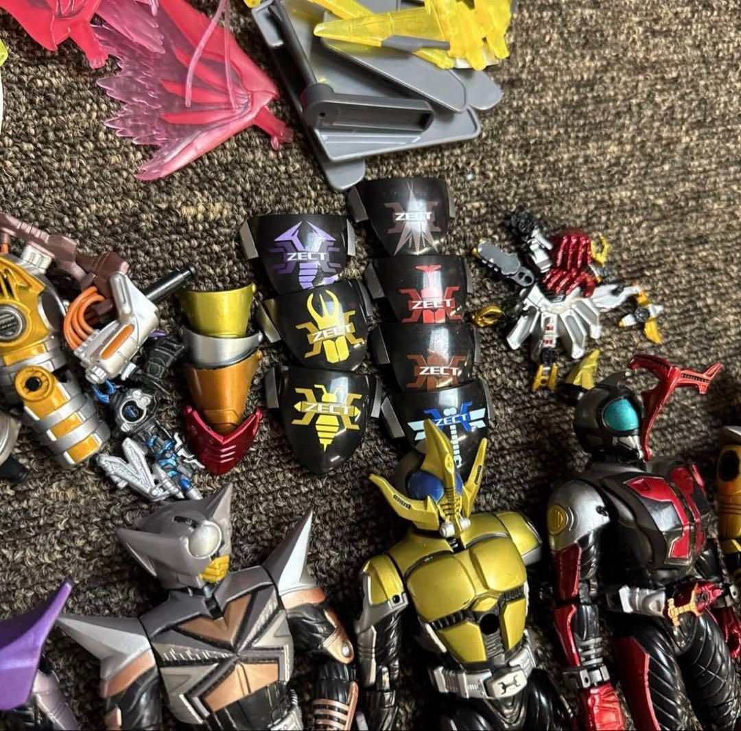 仮面ライダーまとめ 機動戦士ガンダム 15体 ZECT カブト フィギュア 仮面ライダーまとめ 機動戦士ガンダム 15体 ZECT カブト