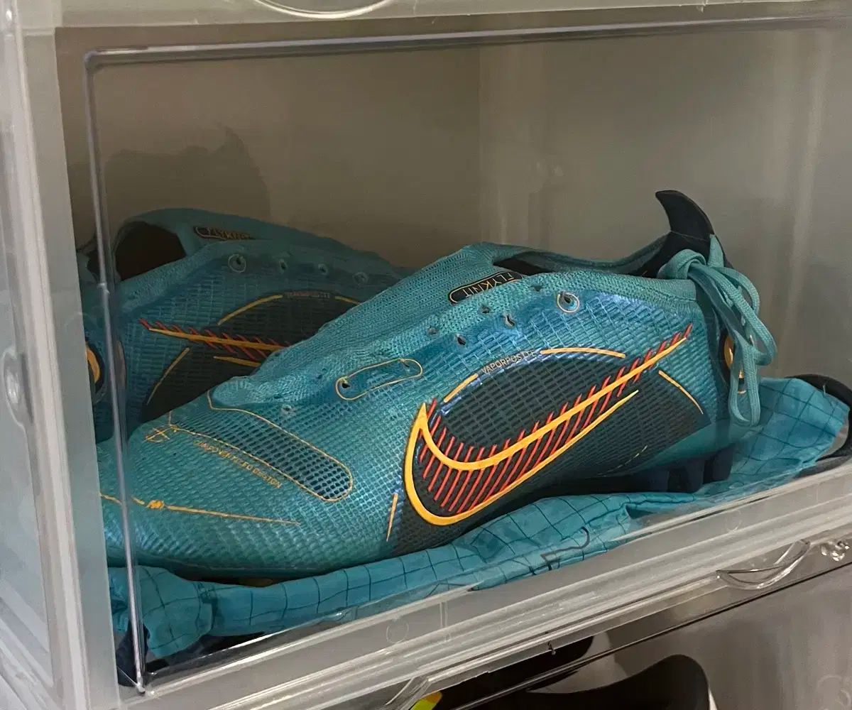 ナイキ エラスティコ スーパーフライ TF ナイキ フットサルシューズ 限定品 エラスティコスーパーフライ - FOOTBALLBOOTS.JP