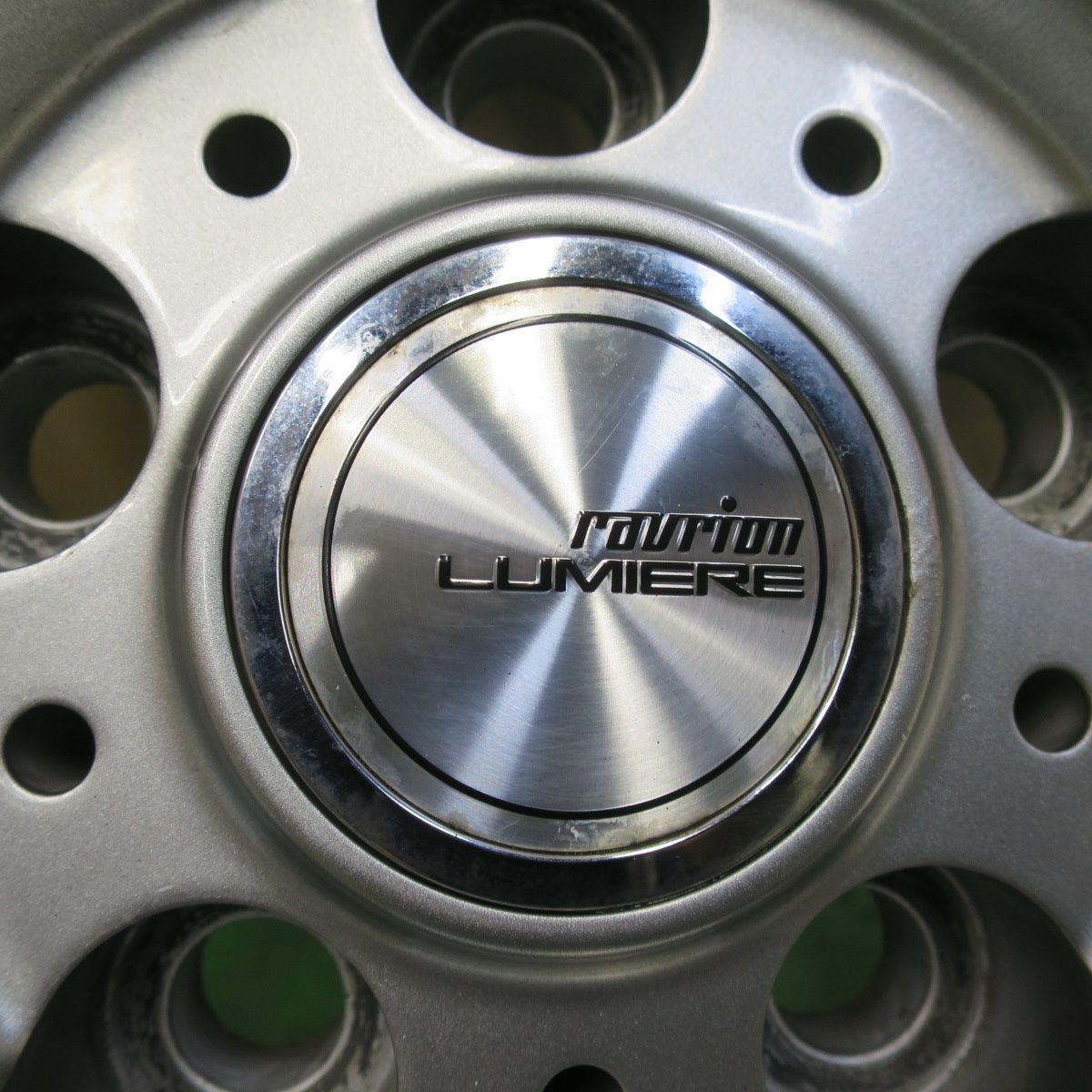 スタッドレス 215