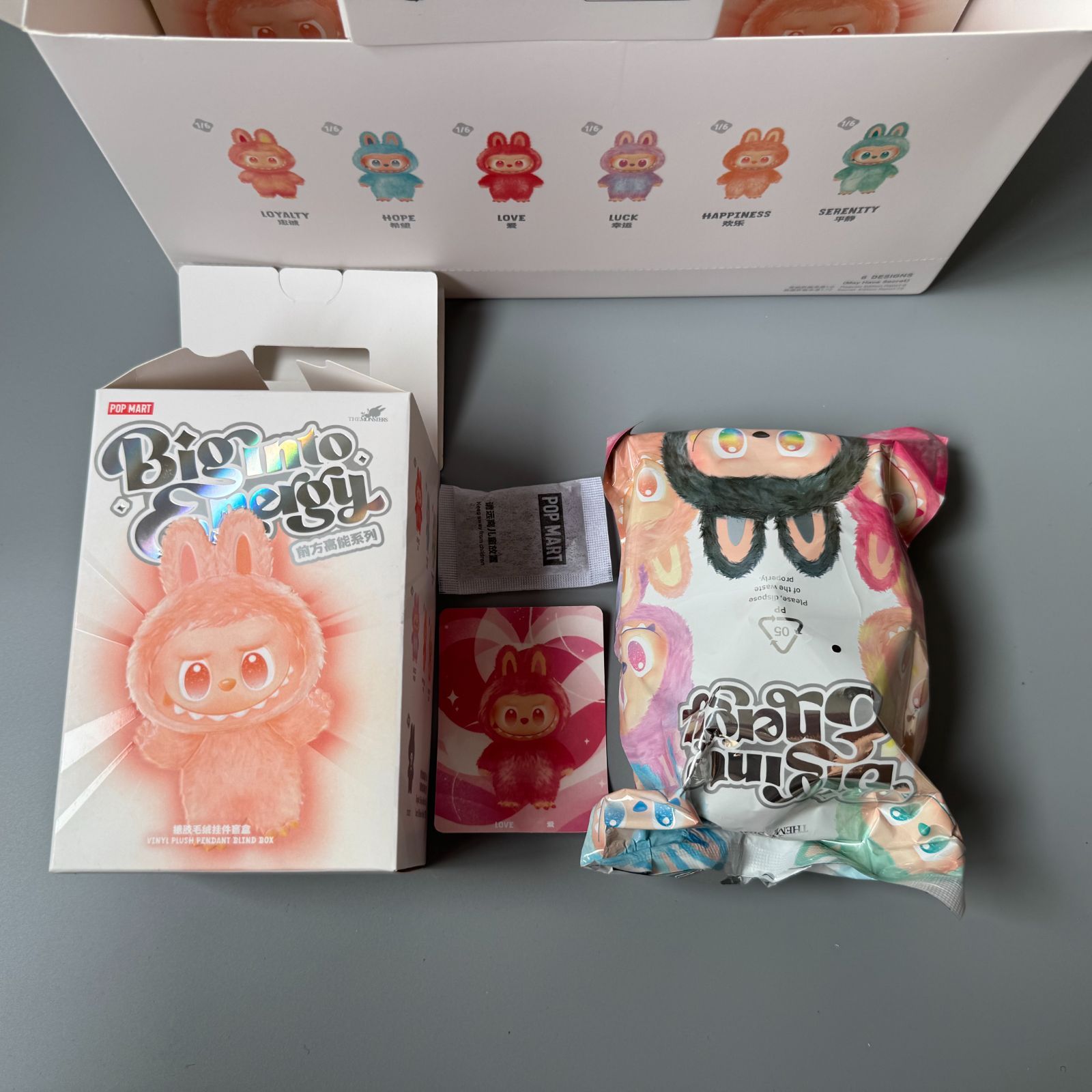 POP MART THE MONSTERS Big into Energy 1ピース ぬいぐるみ