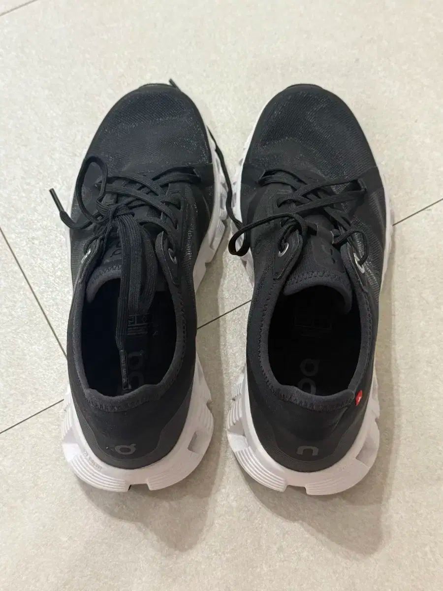 学習について レディース スニーカー 235