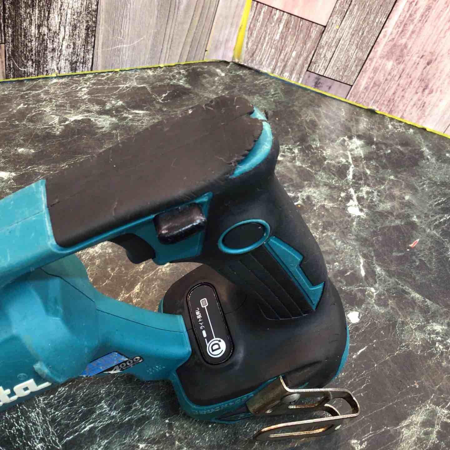 コードレススクリュードライバ