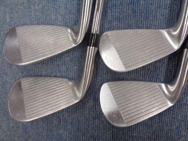 Romaro アイアン　ray v v1 7本セット4-P Romaro アイアン ray v v1 7本セット4-P Ray V -V1- FW/UT |