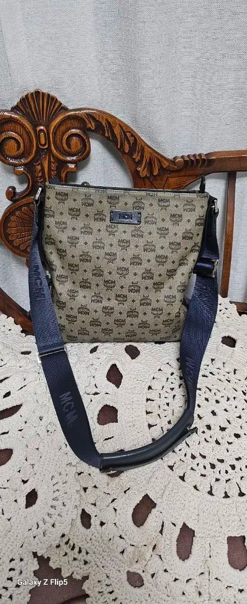mcm メンズクロスボディバッグ