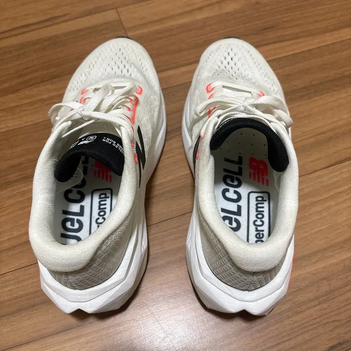 ニューバランス SCトレーナー v3 24.5cm OLIVEOS_COM_TR