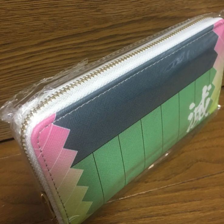 【出品未使用】鬼滅の刃　財布　甘露寺 蜜璃【受注生産商品】 鬼滅の刃 財布 甘露寺 蜜璃【受注生産商品】: キャラグッズ