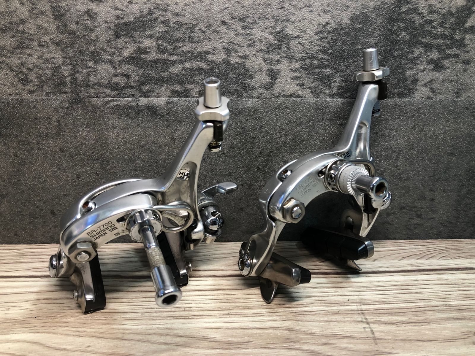 IN959 シマノ SHIMANO デュラエース DURA-ACE BR-R9100