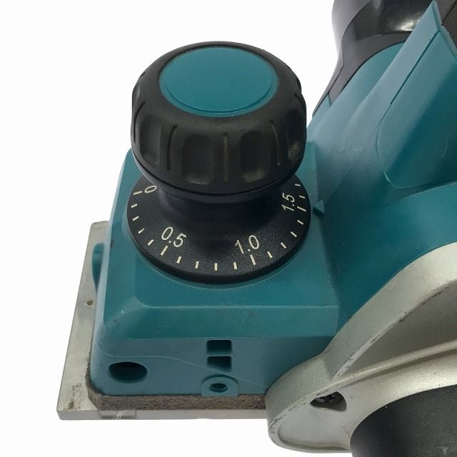 マキタ makita カンナ KP180D かんな 工具 kd03006865 マキタ makita 82mm 充電式 カンナ 電動カンナ KP180D 電動工具 中古