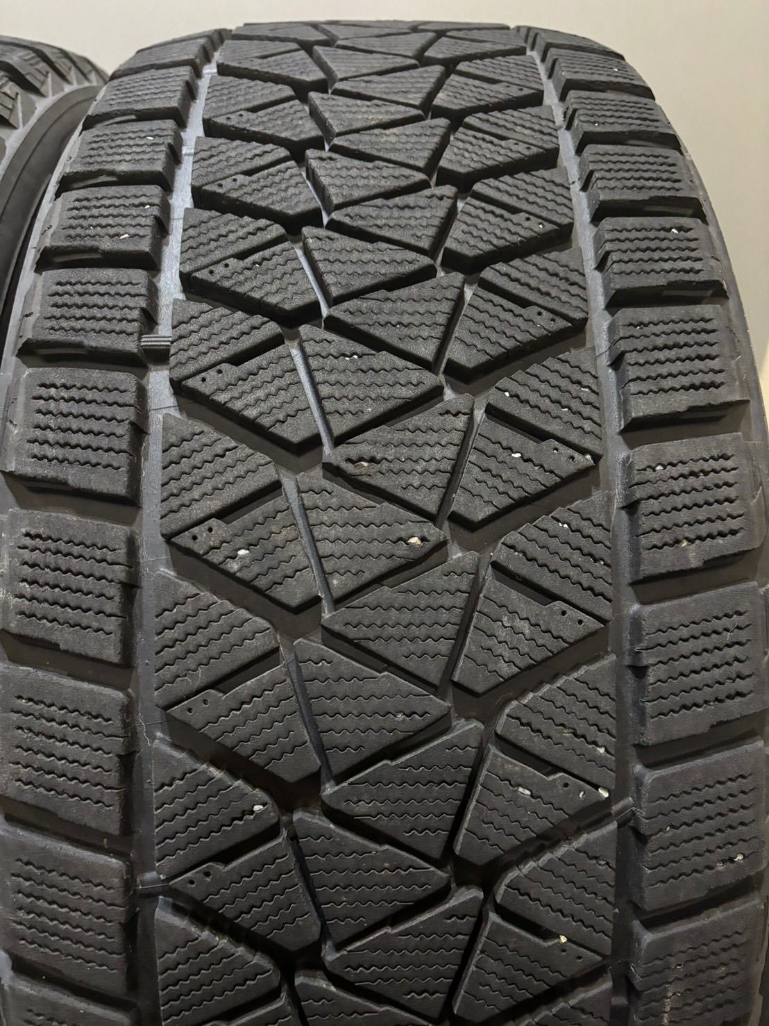 275|45R20 BRIDGESTONE|DM-V2 20年製 スタッドレス 4本 ブリヂストン ブリザック X5 カイエン レンジローバー 南9-K416