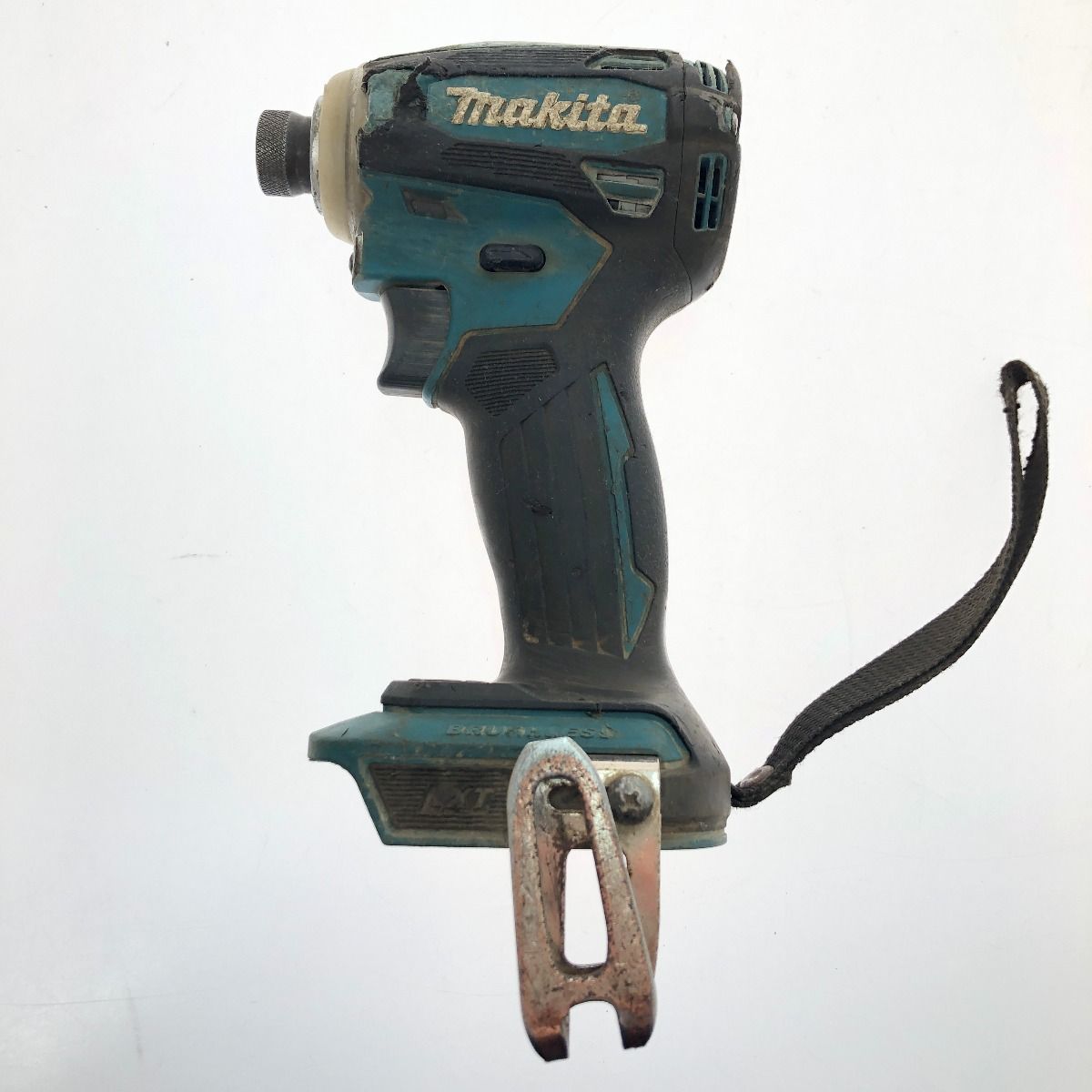 □□MAKITA マキタ 充電式インパクトドライバ 18V 本体のみ TD172D