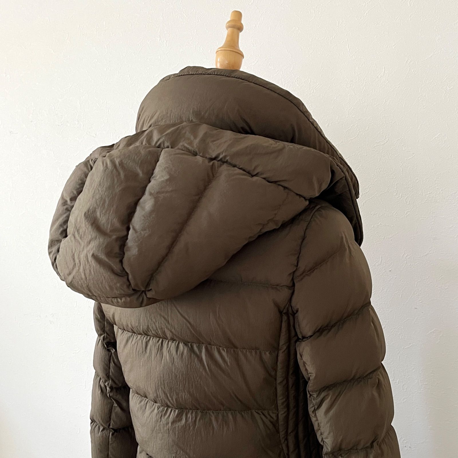 007】美品 タトラス フード付きロングダウンコート POLITEAMA 