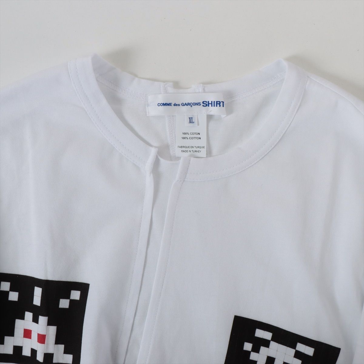 COMME des GARÇONS SHIRT x Invader コラボT - メルカリ