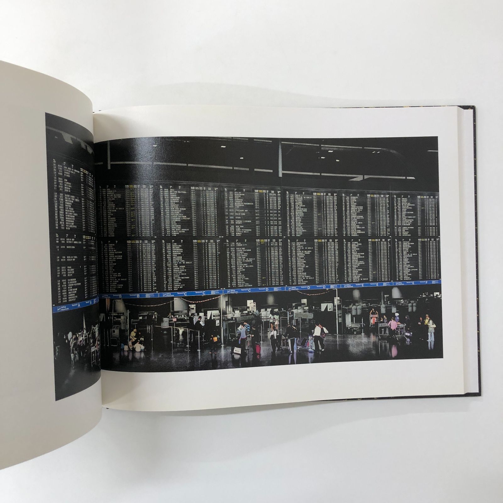 ANDREAS GURSKY　アンドレアス・グルスキー　図録 アンドレアス・グルスキー = Andreas Gursky 図録 - 東京 下北沢