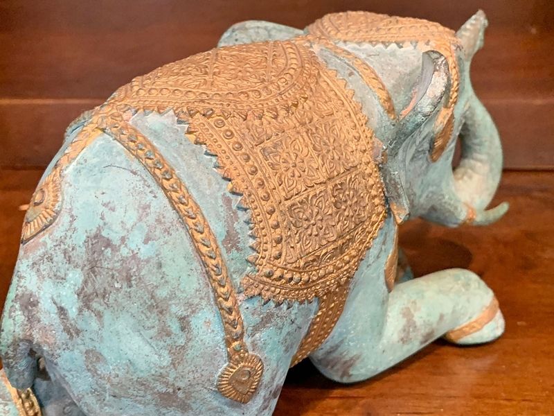 ロイヤル ゴールデン パティナ ブロンズ 象置物 青銅 幸運 工芸品 ロイヤル ゴールデン パティナ ブロンズ 象置物 青銅 幸運 工芸品