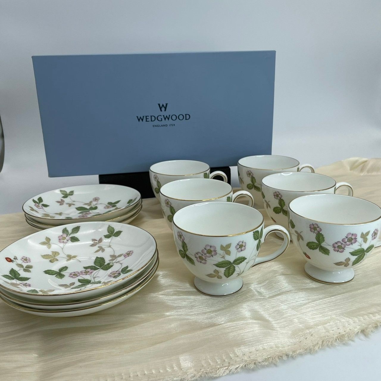7客セット 未使用品 ウェッジウッド ワイルドストロベリー カップ 