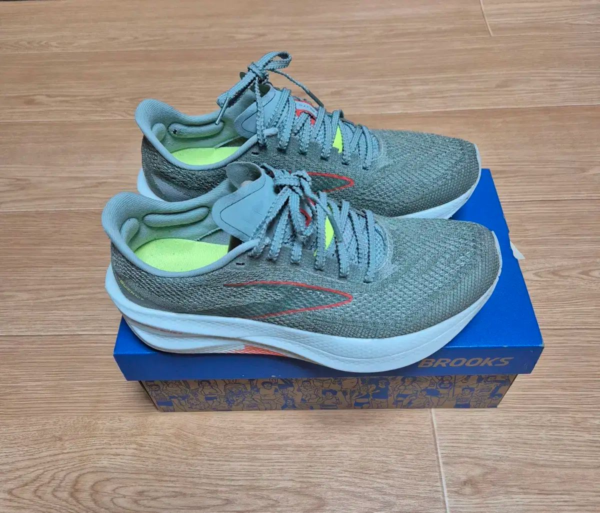 BROOKS ブルックス ハイペリオン エリート 3 ユニセックス ランニングシューズ 265mm
