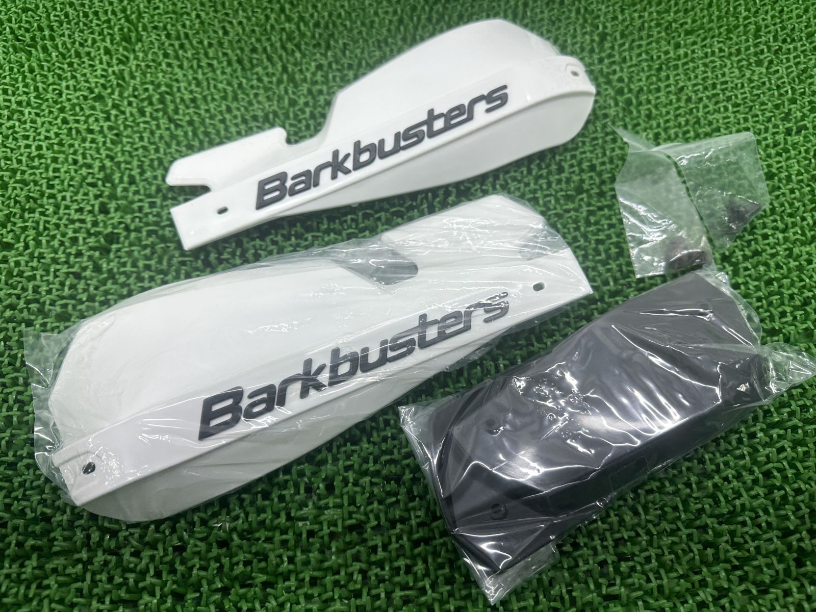 バークバスターズ製 ナックルガード 左右 白 VPS-003-00 社外 新品 バイク 部品 VPSプラスチックガード 未使用品 ハンドガード KLX KX