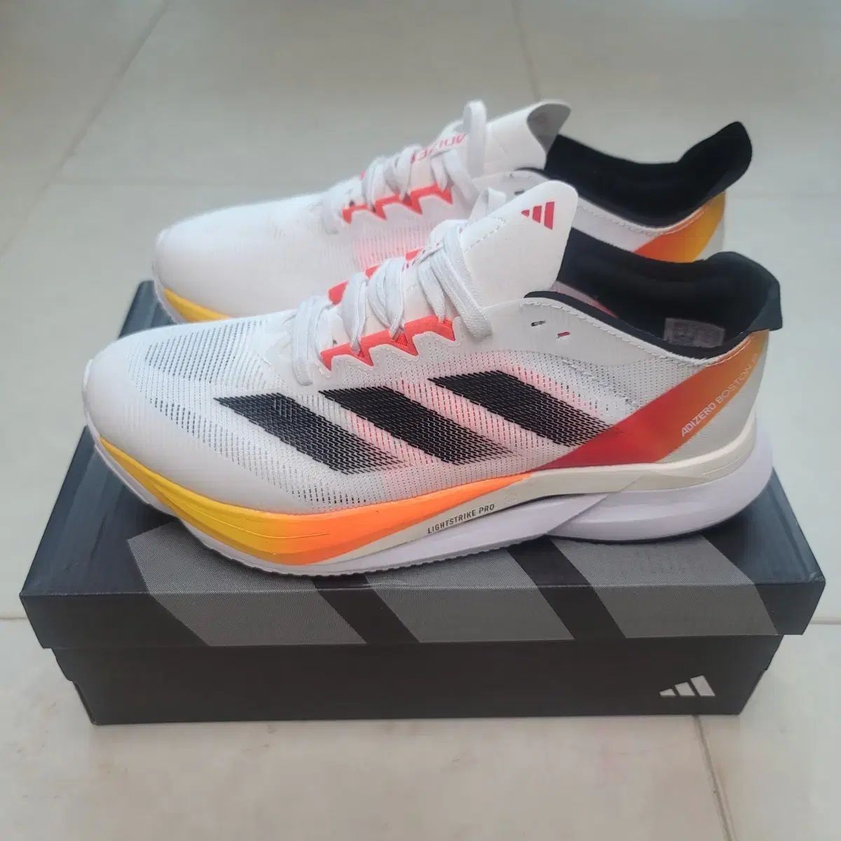 adidas アディダス アディゼロ ボストン 12 M 275