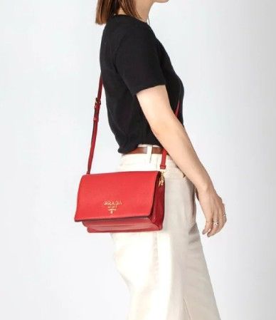 PRADAショルダーバッグ1BD159-2BBE-F0EOO