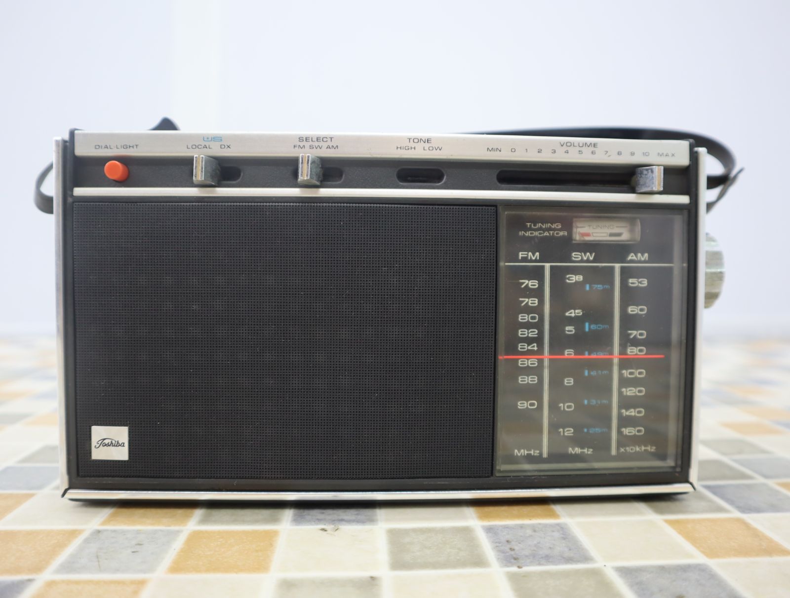 家族団らん昭和レトロST真空管ラジオ マツダ614A bluetooth付 家族