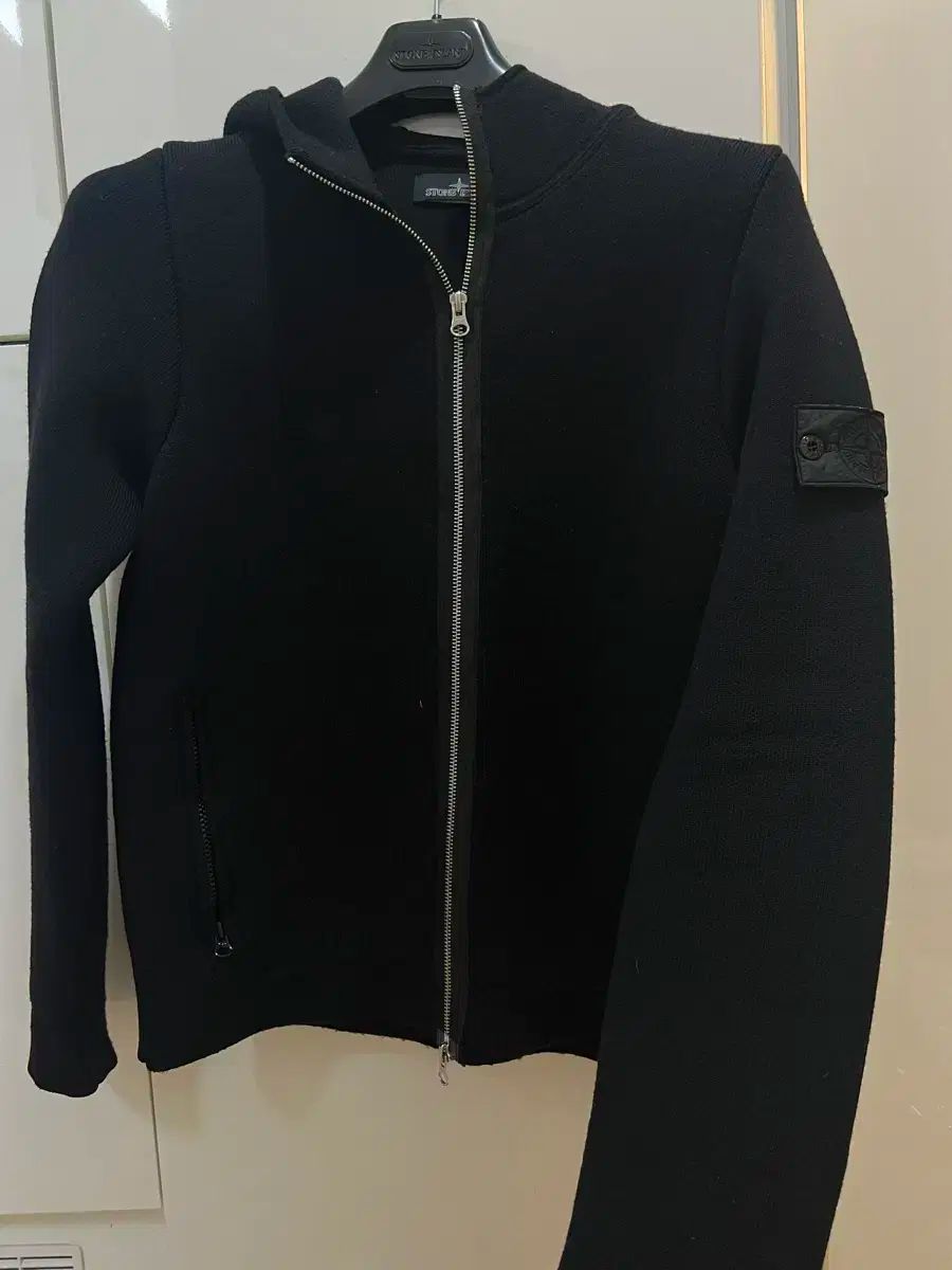 STONE ISLAND ストーンアイランド シャドウ ニットカーディガン 版