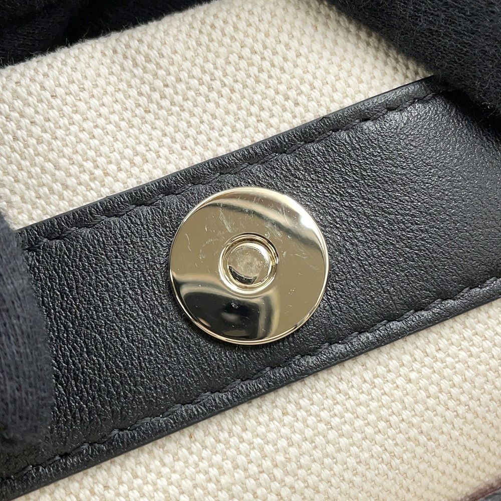 ヴァレンティノ・ガラヴァーニ トートバッグ VLTNロゴ ロックスタッズ  