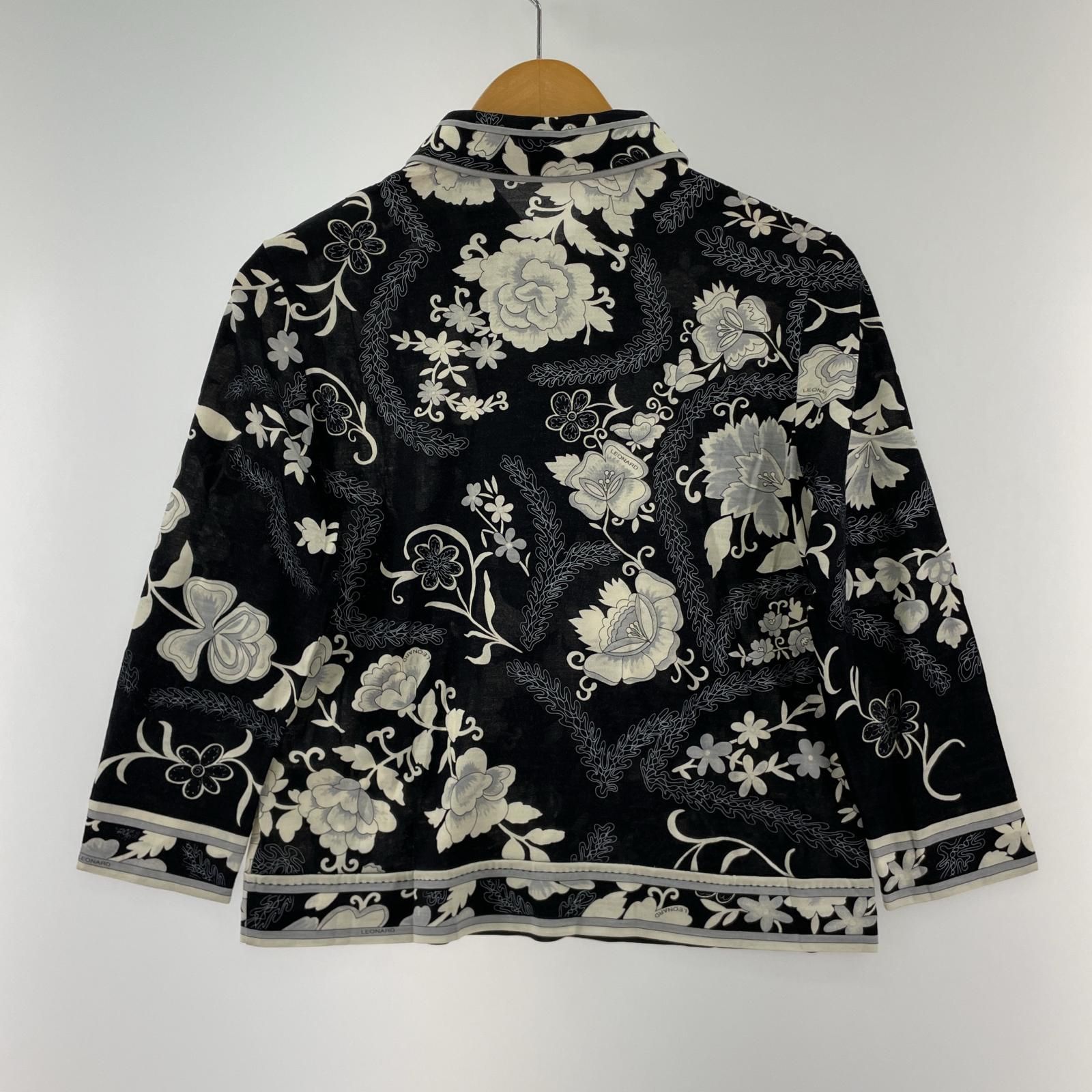 LEONARD レオナール 半袖シャツカットソー 花柄　総柄　XLブラック LEONARD 半袖ブラウス シャツカットソー 花柄 総柄 Lサイズ 黒