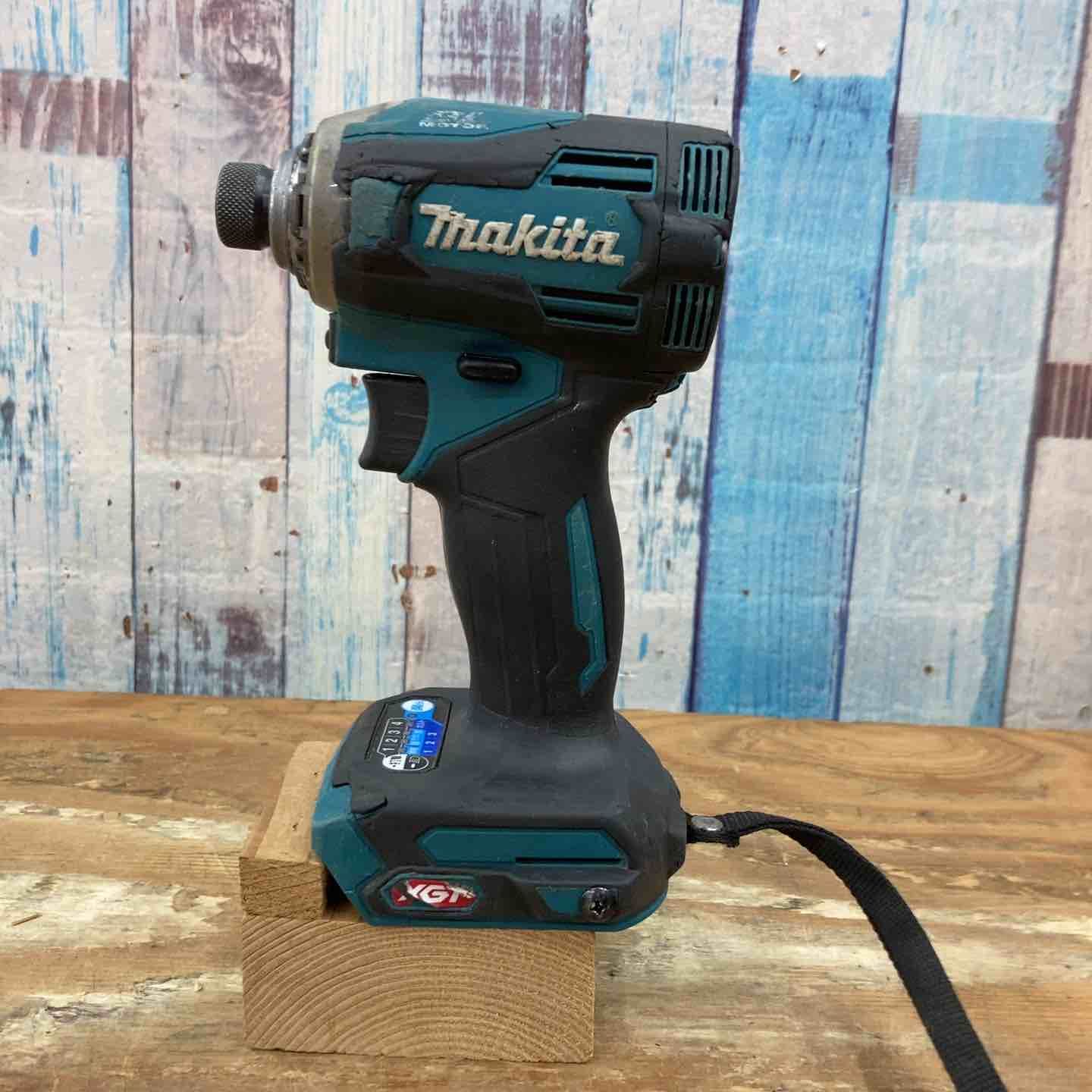 中古品】 マキタ/makita コードレスインパクトドライバー