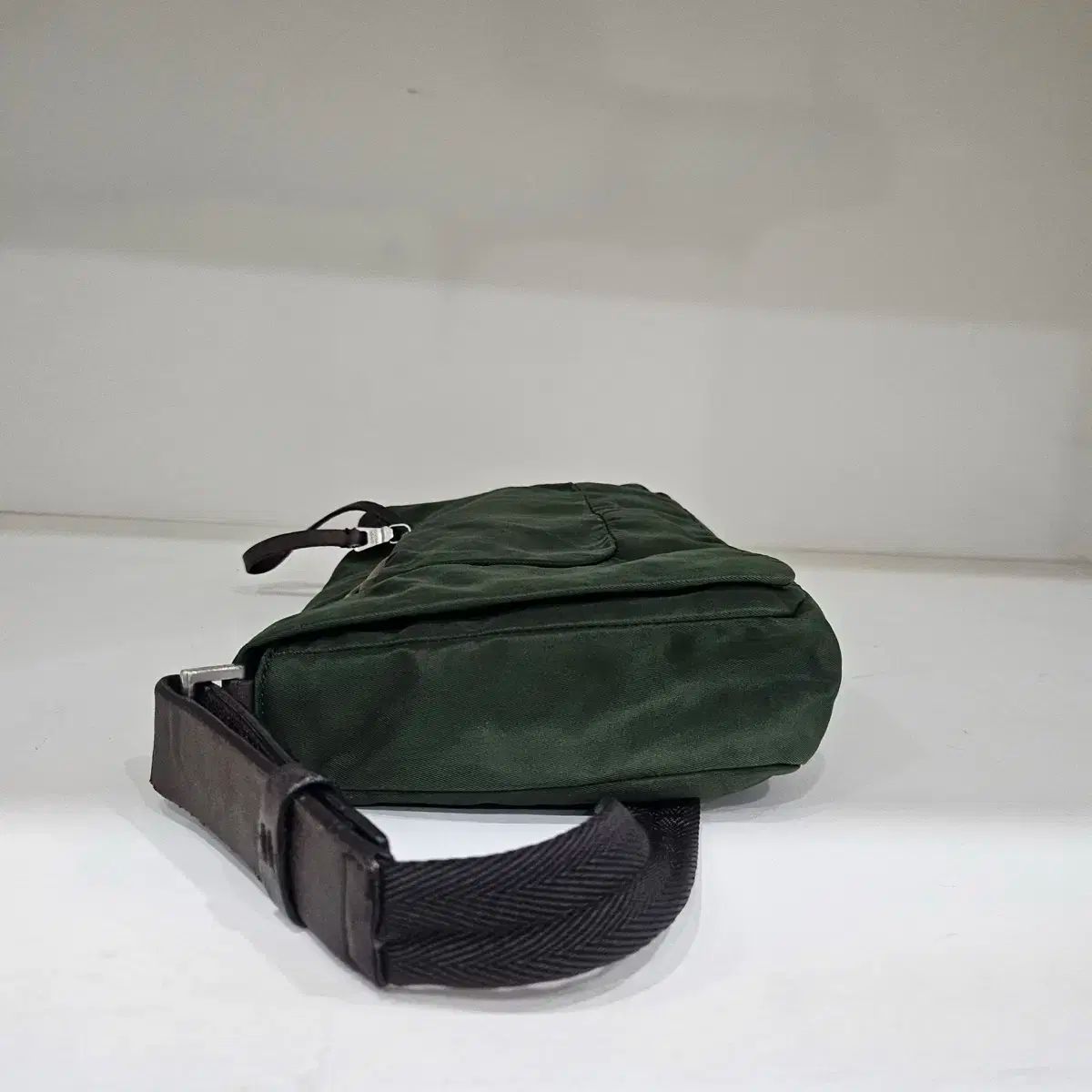 プラダ ナイロン ショルダーバッグ ヴィンテージ PRADA(プラダ