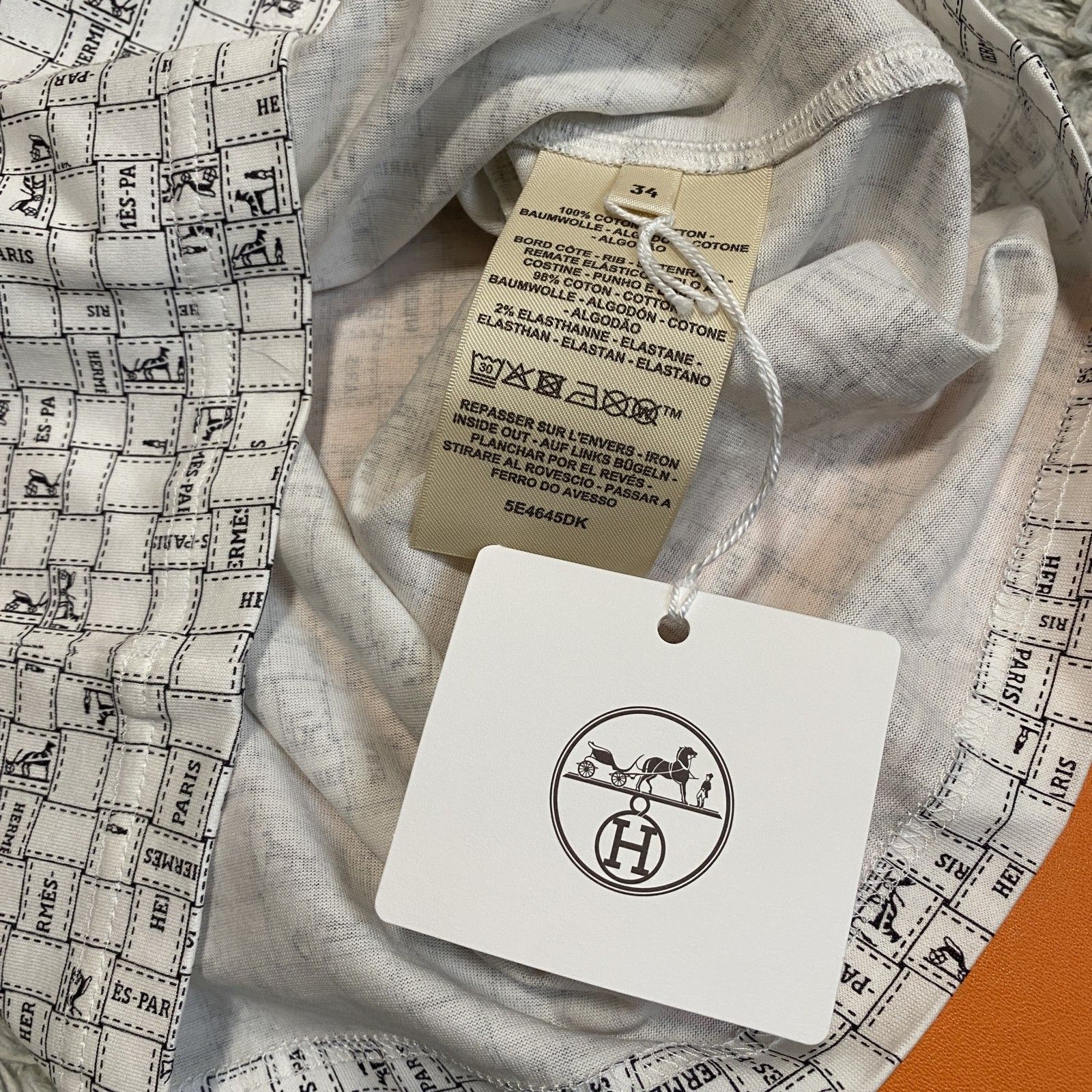 新品 タグ付き エルメス HERMES レディース 5E4645DK Tシャツ ポルデュック #34 HERMES - 新品 タグ付き エルメス HERMES レディース 5E4645DK T