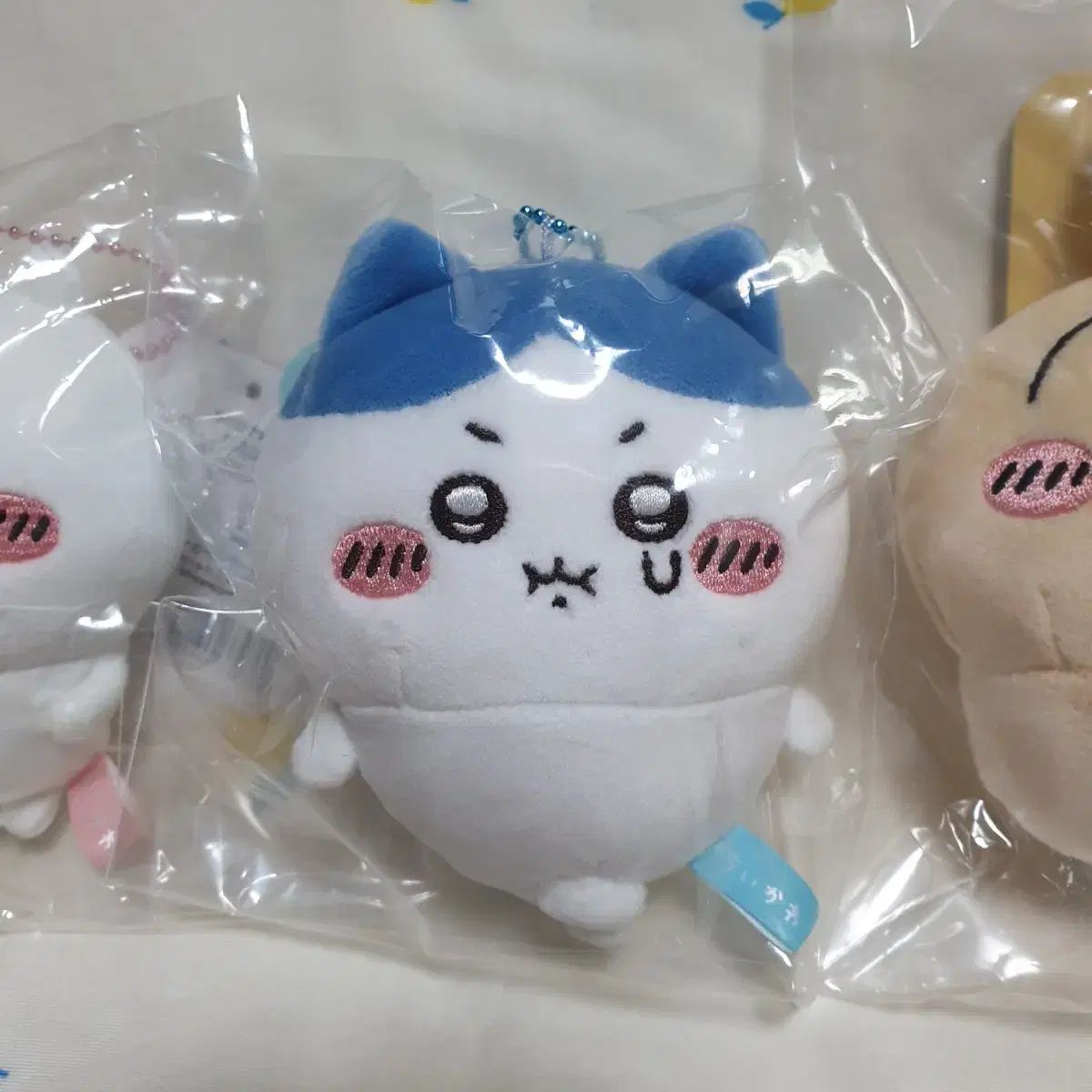 PUN マスコット ちいかわ ハチワレ うさぎ ちいかわ PUN。マスコット（うさぎ） | ちいかわマーケット 公式